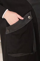 Кардиган с капюшоном H-4 01270BK Отделочная ткань - 100% полиэстер (имитация кожи), отделка - накладные объёмные карманы.