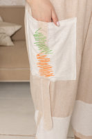 Брючный костюм H-4 0153031BN Ткань - марлёвка, отделка - вышивка, аппликация. Брюки - на подкладке из хлопковой ткани.