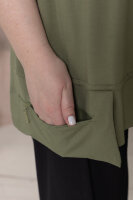 Туника DP 10083GN Мягкая трикотажная ткань, объёмная аппликация (стразы, бусины), необработанные края, навесной кармашек с молнией.