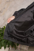 Куртка с капюшоном DP 21047BK Куртка - из плащёвки, утеплитель - синтепон, подкладка - полиэстер 100%.