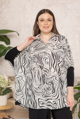 Рубашка DP 2014-7WZ Рубашка выполнена из штапеля, манжеты и вставки по бокам - из трикотажной ткани (вискоза 95% эластан 5%).