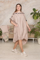 Платье H-4 01172BN Отделка - верёвочный шнурок, стягивающий горловину платья, объёмные накладные карманы, кулиска понизу изделия.