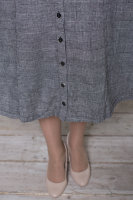 Платье с сарафаном LM 0258BK Платье льняное, отделано тканью (80%-вискоза 20%-хлопок) и аппликацией с вышивкой,сарафан выполнен из штапеля (100%-вискоза).