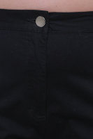 Брюки DP 902BK Хлопковые брюки с карманами, подхватом по низу и большим количеством модификаций благодаря шлейкам с двух сторон от щиколотки.