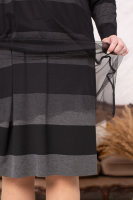 Платье двухслойное LUU 20K0507BK Верхний слой - сетка (фатин), нижний - тонкая трикотажная ткань.