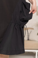 Платье DP 20016BK Комбинация двух тканей: мягкой трикотажной (хлопок 95% эластан 5%) и эластичной рубашечной (хлопок 74% полиамид 23% эластан 3%). Отделка - объёмные накладные карманы, по бокам - кулиски.  